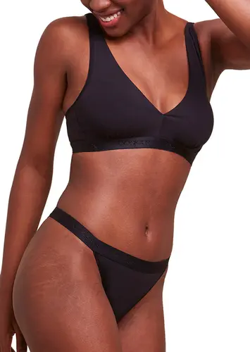 Look Sutiã sem Aro com Bojo Removível Bonjour B27200 + Calcinha Fio Dental Bonjour Ft37200