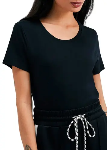 Kit com 2 Camisetas Feminina Hering 0241